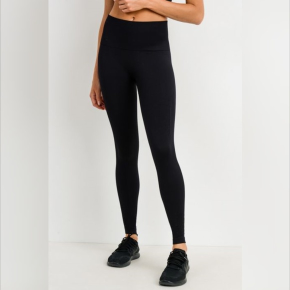 Seamless Textured Track Side Leggings - Picture 3 of 6